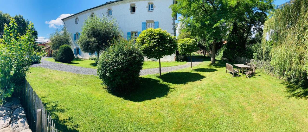 Domaine La Reveille 3* Dore-lʼÉglise