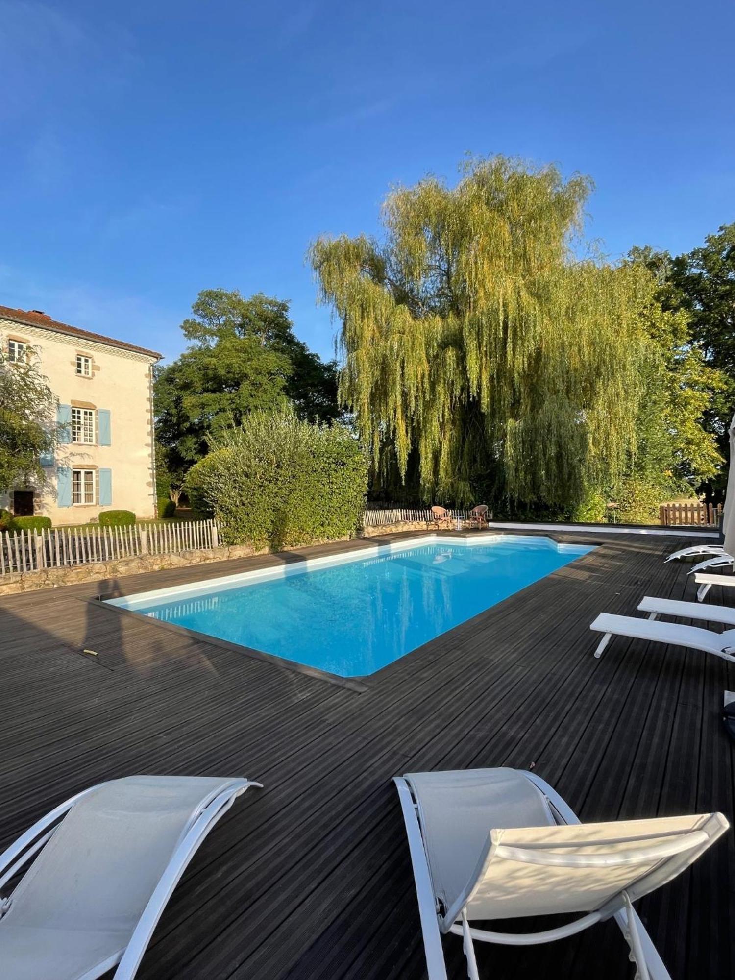 Domaine La Reveille 3* Dore-lʼÉglise